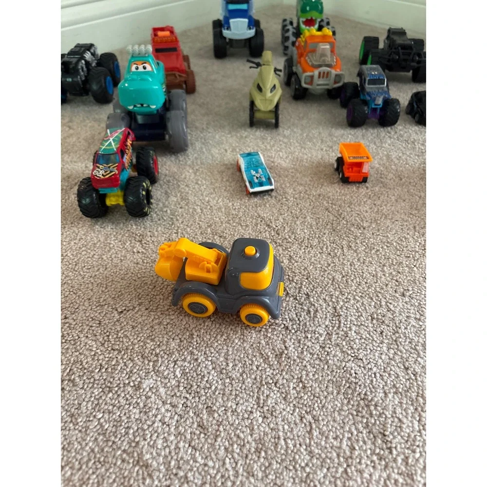 Mixed Lot of Toy Cars and Monster Trucks Blaze Dino‎ Truck Shark Truck